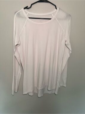 lululemon White Long-Sleeve Lightweight Crewneck Top